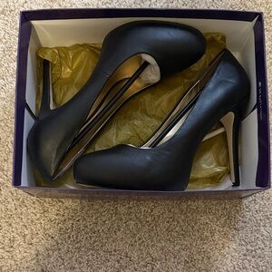 Madden Girl Classic Black Heels